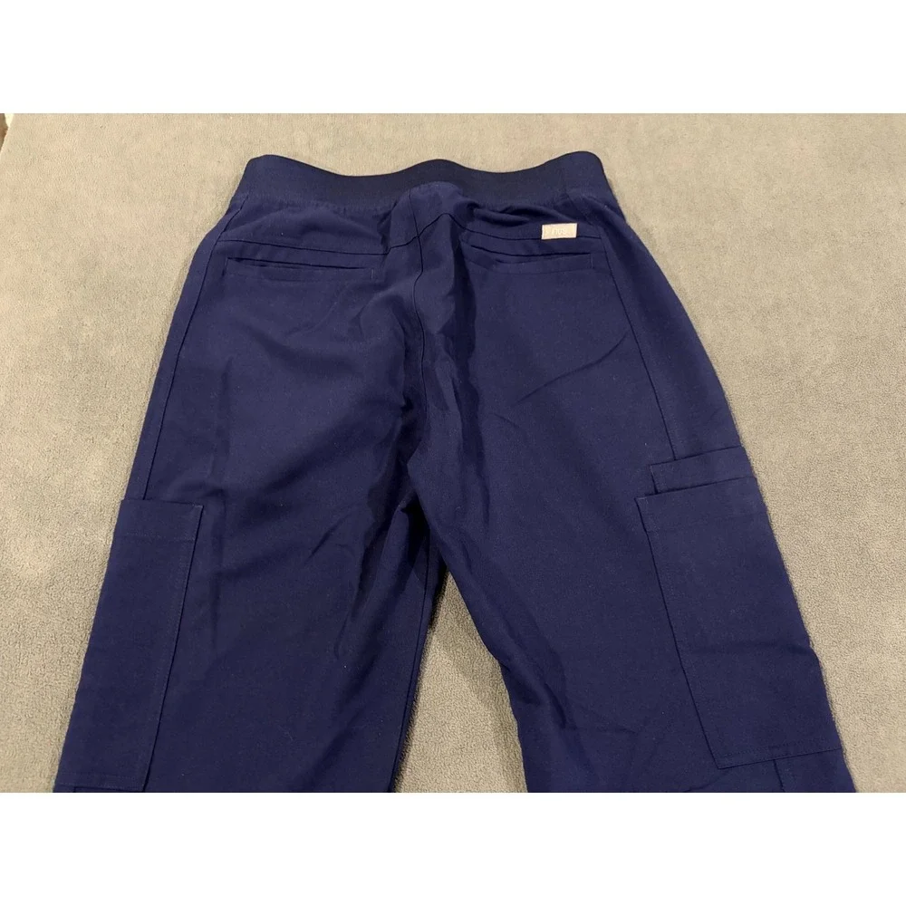 FIGS Technical Collection Cargo Scrub Pants Mens XS/S Purple Logo Elastic Waist‎